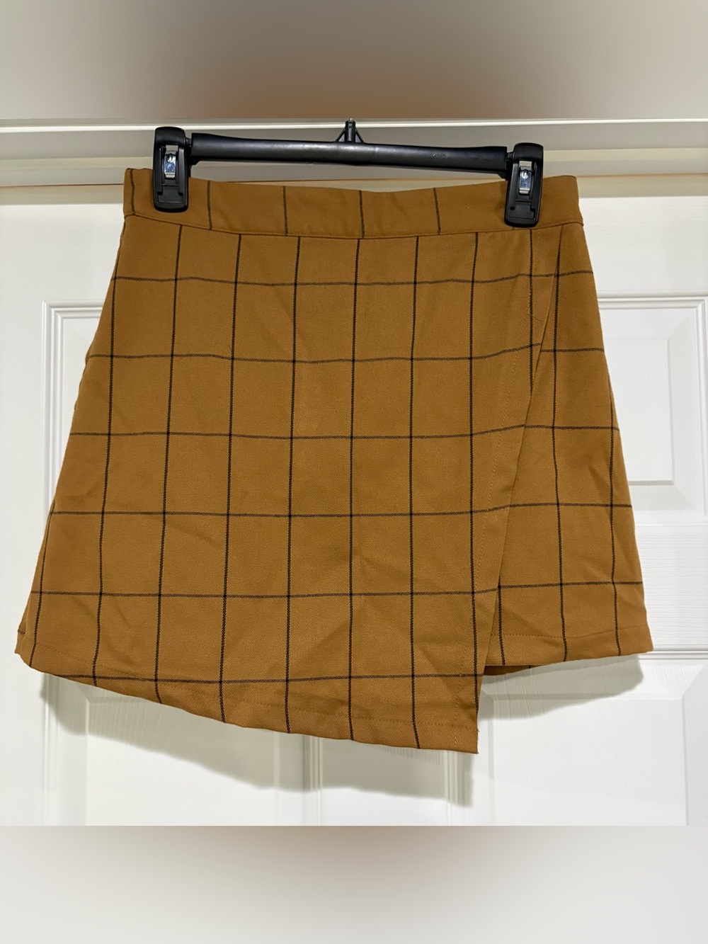 Forever 21 Tan Windowpane Asymmetrical Mini Skirt